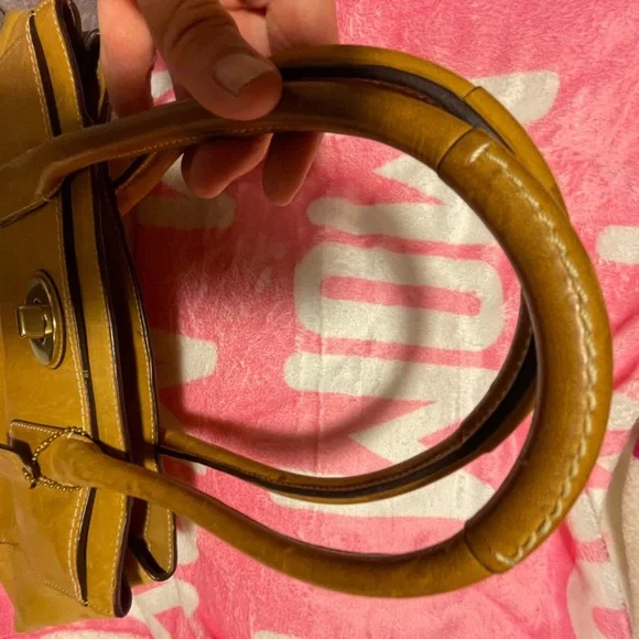 COACH 1941
Leather Handle Bag - Picture 8 of 16